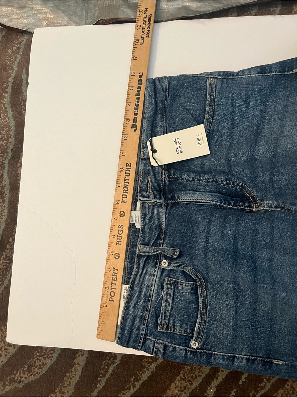 Forever 21 Women's low rise boot cut NWT jeans size 27 - Picture 6 of 7